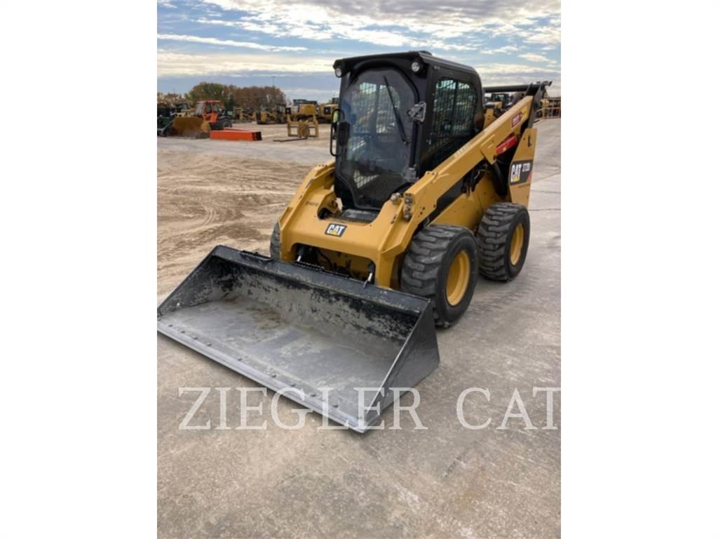 CAT 272D2 Мини товарачи
