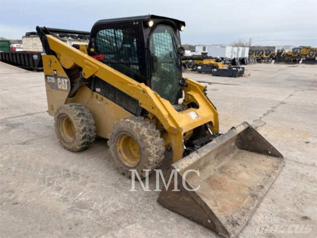 CAT 272D2 Мини товарачи
