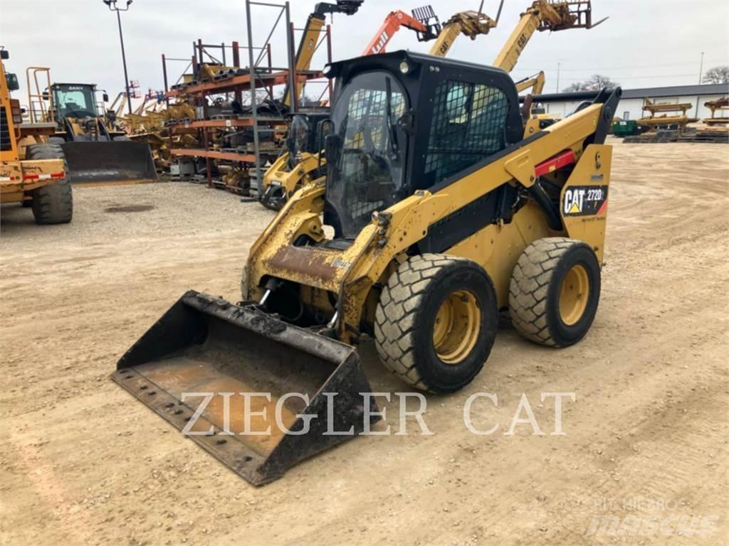 CAT 272D2 Мини товарачи
