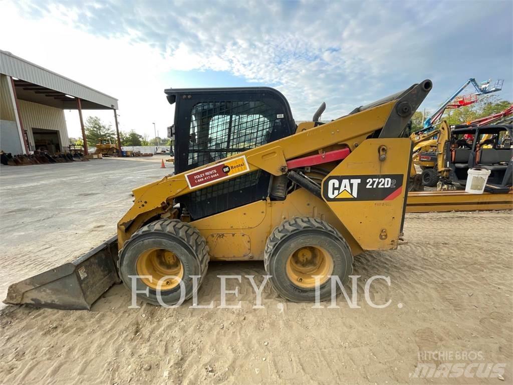 CAT 272D2 Мини товарачи
