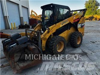 CAT 272D2 A2HQ Мини товарачи

