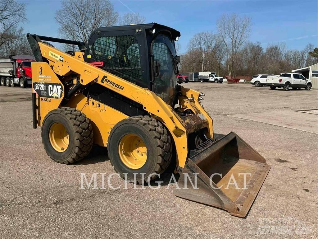 CAT 272D2XHP AQ Мини товарачи
