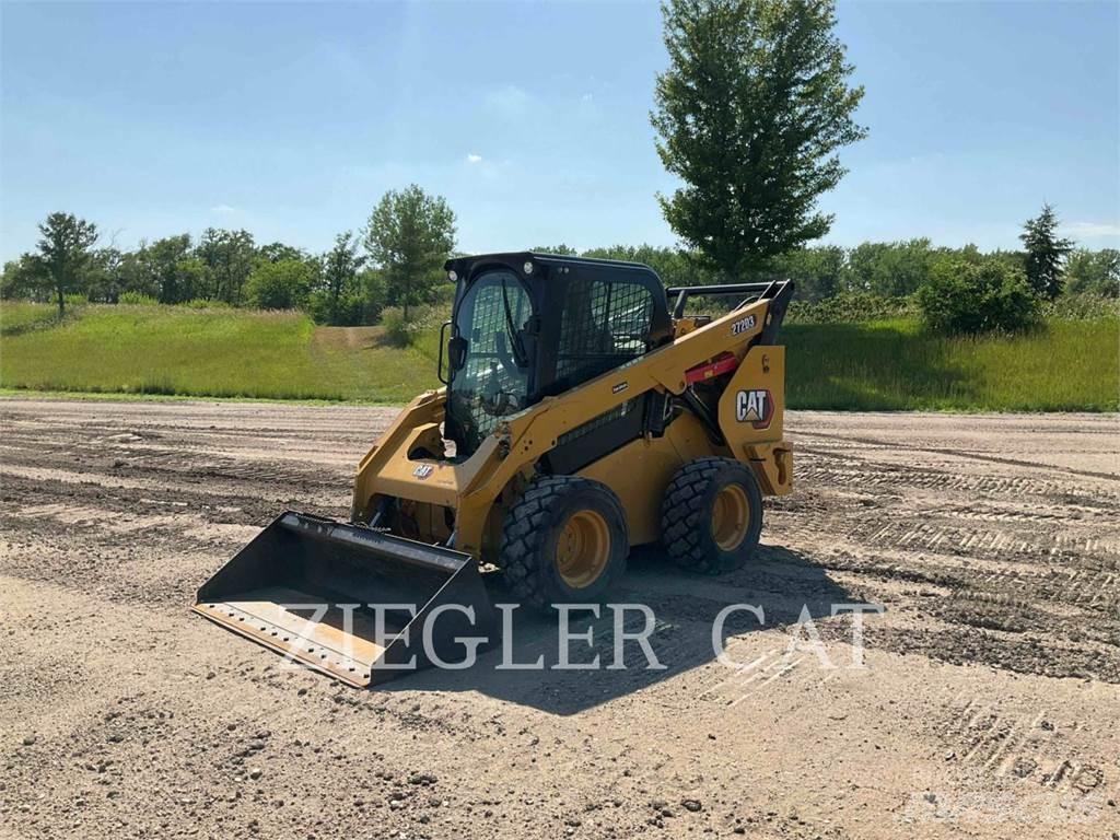 CAT 272D3 Мини товарачи
