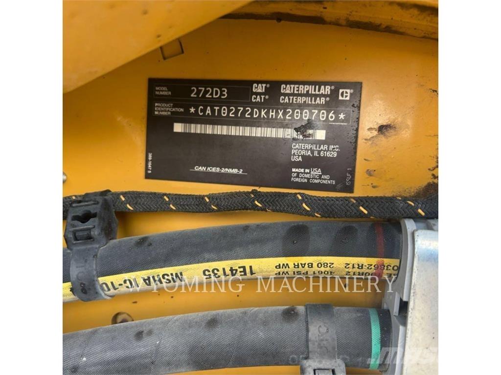 CAT 272D3 Мини товарачи
