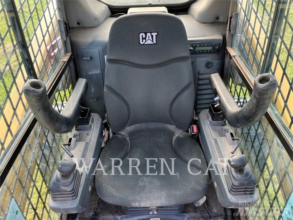 CAT 272D3 C3H3 Мини товарачи
