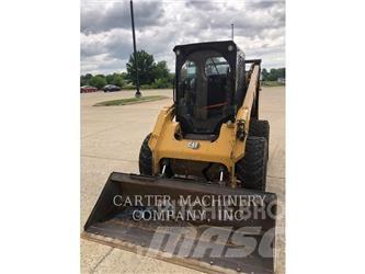 CAT 272D3XE Мини товарачи
