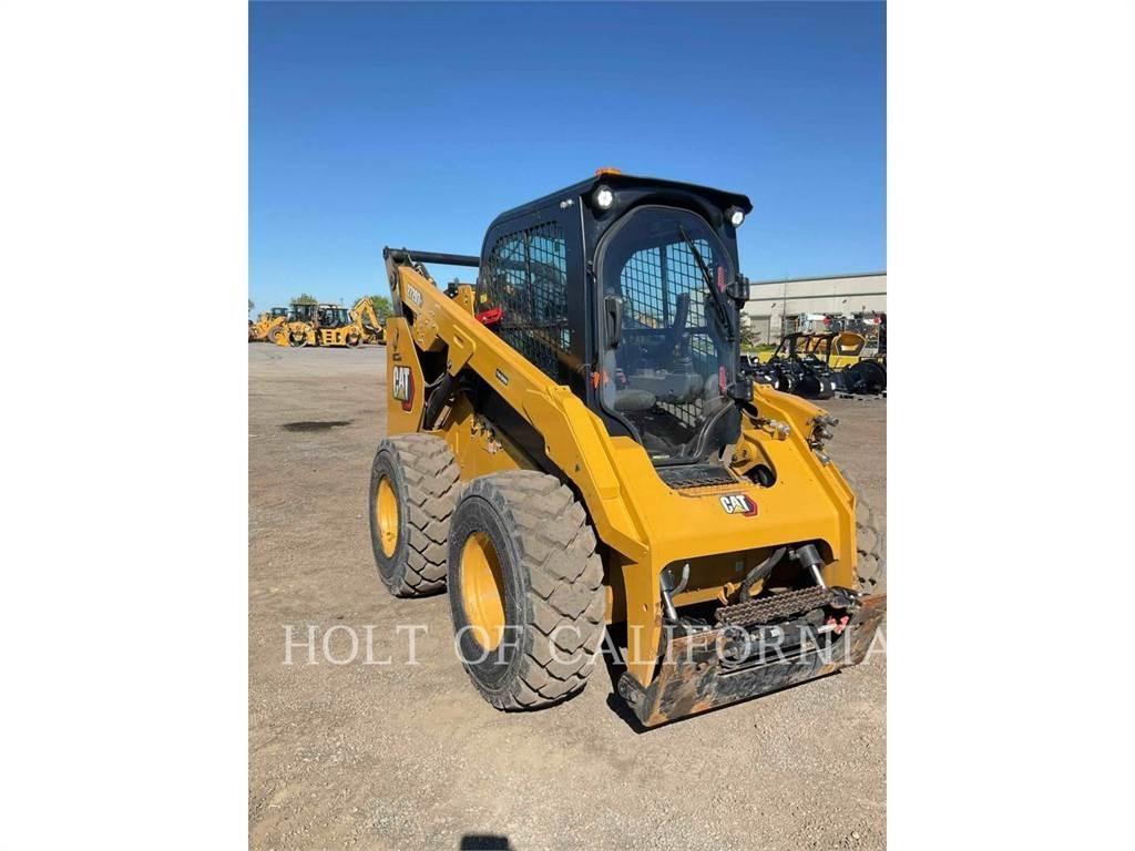 CAT 272D3XE Мини товарачи
