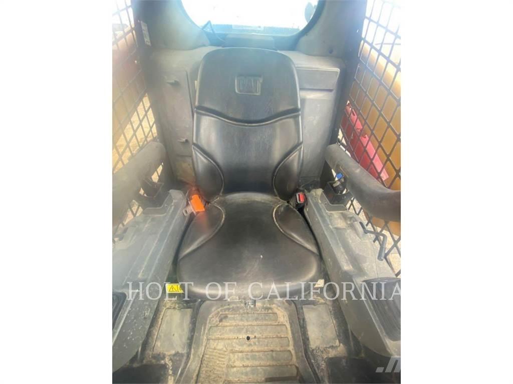 CAT 279 HF Мини товарачи
