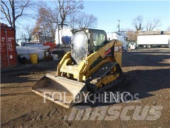 CAT 279D Верижен товарач