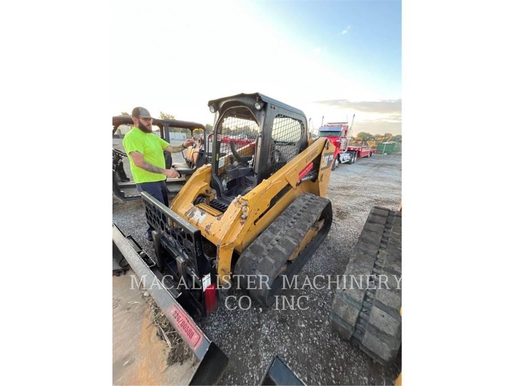 CAT 279D Верижен товарач