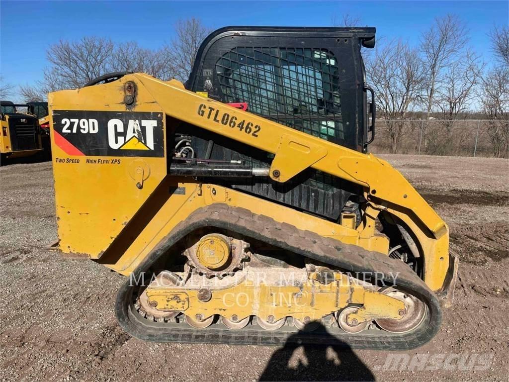 CAT 279D Верижен товарач