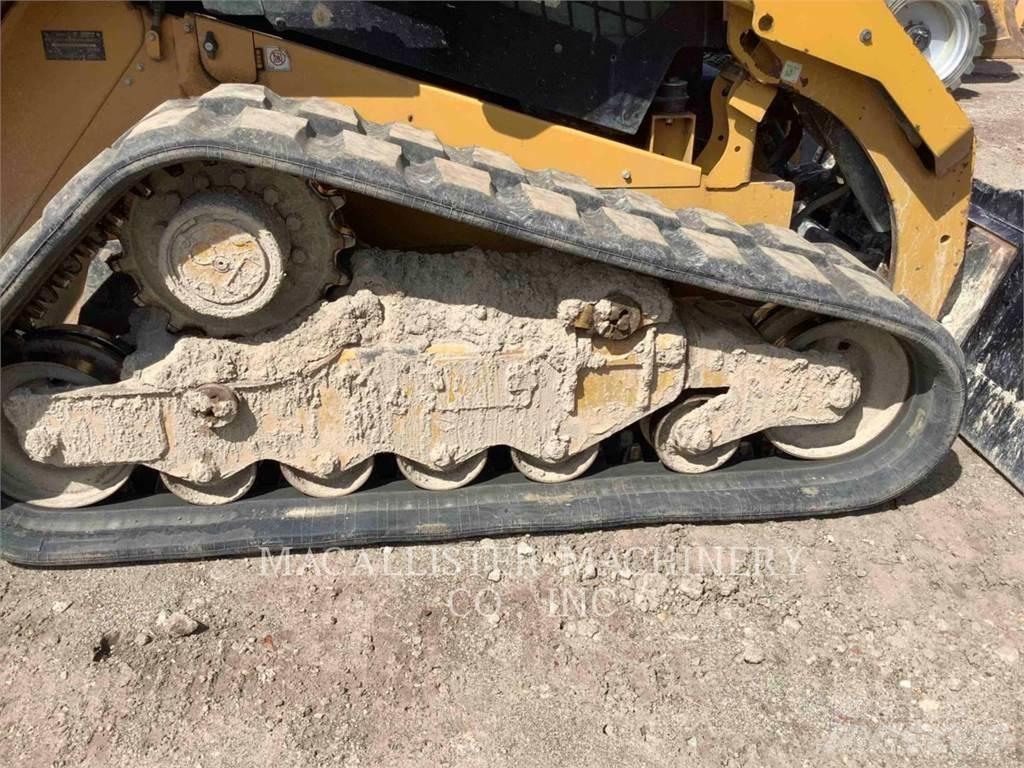CAT 279D Верижен товарач