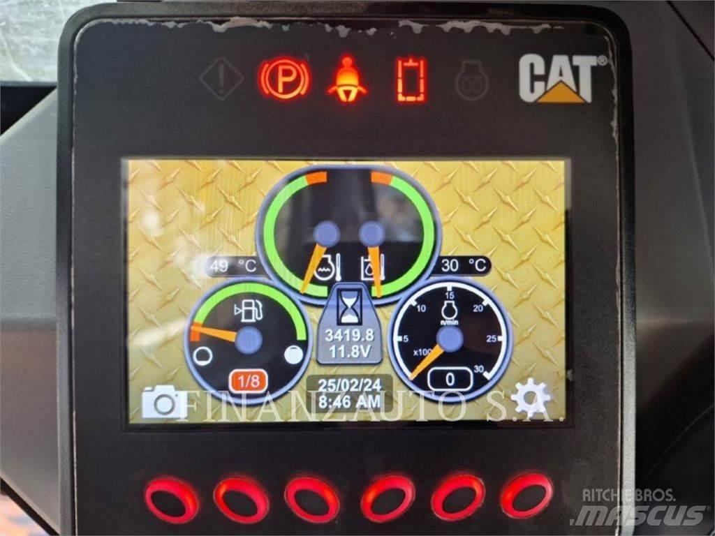 CAT 279D Мини товарачи
