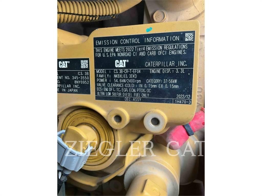 CAT 279D3 Верижен товарач