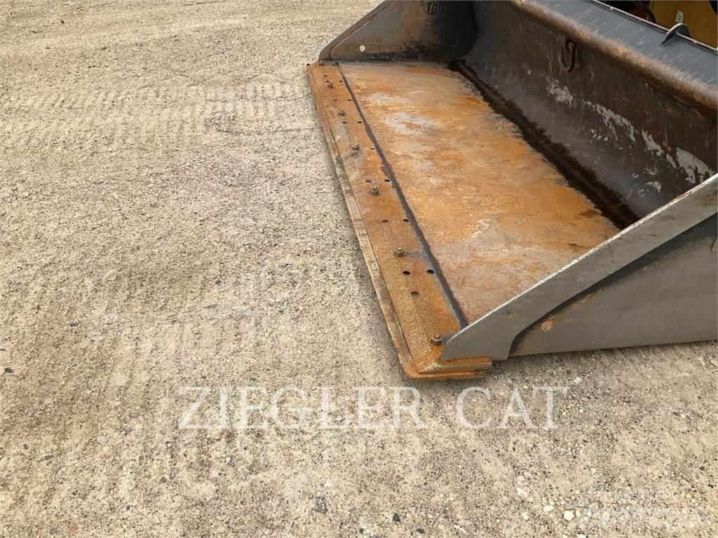 CAT 279D3 Верижен товарач