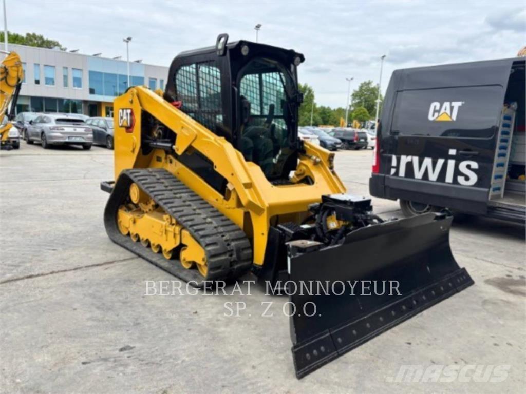 CAT 279D3 Верижен товарач