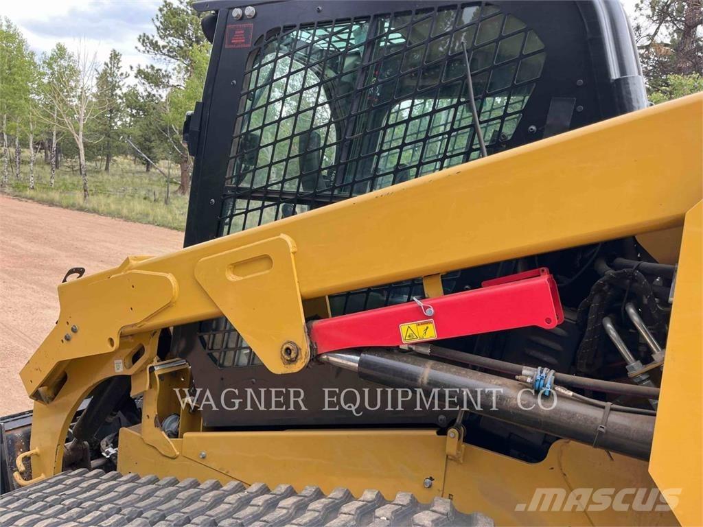 CAT 279D3 Верижен товарач
