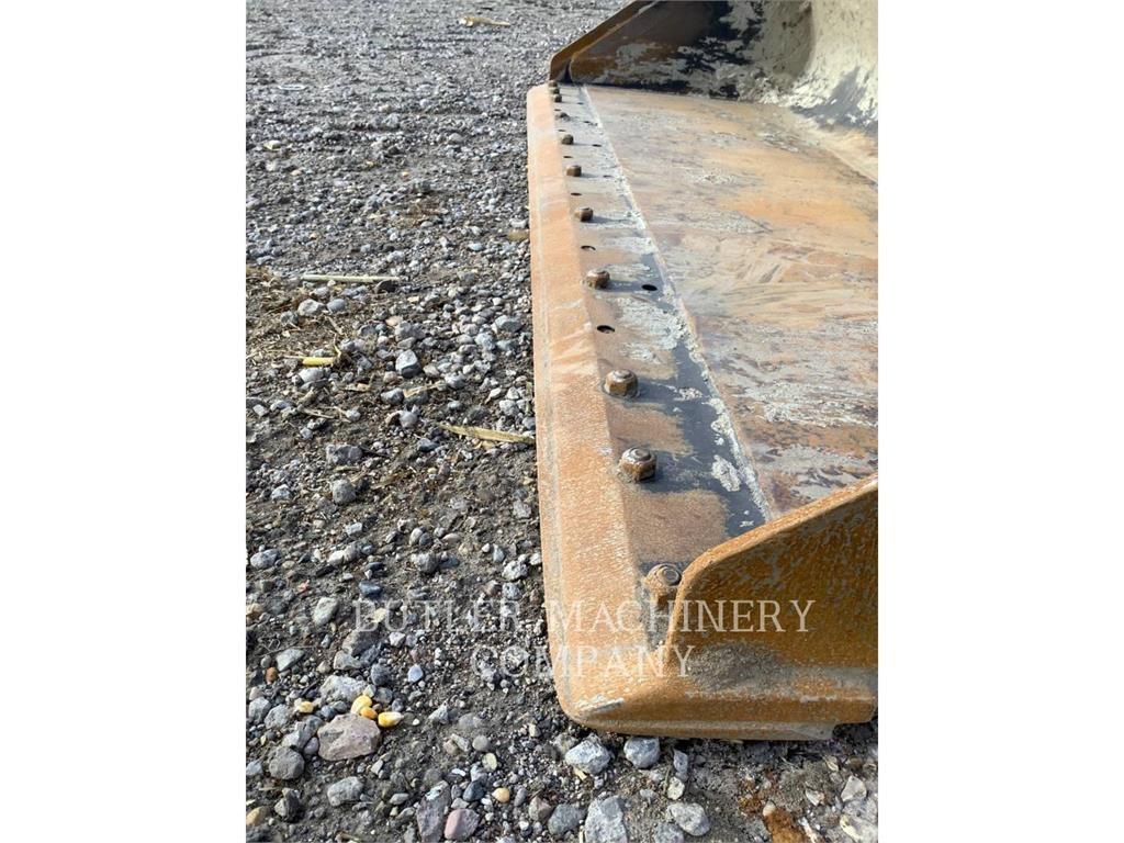 CAT 279D3 C3H2 Верижен товарач