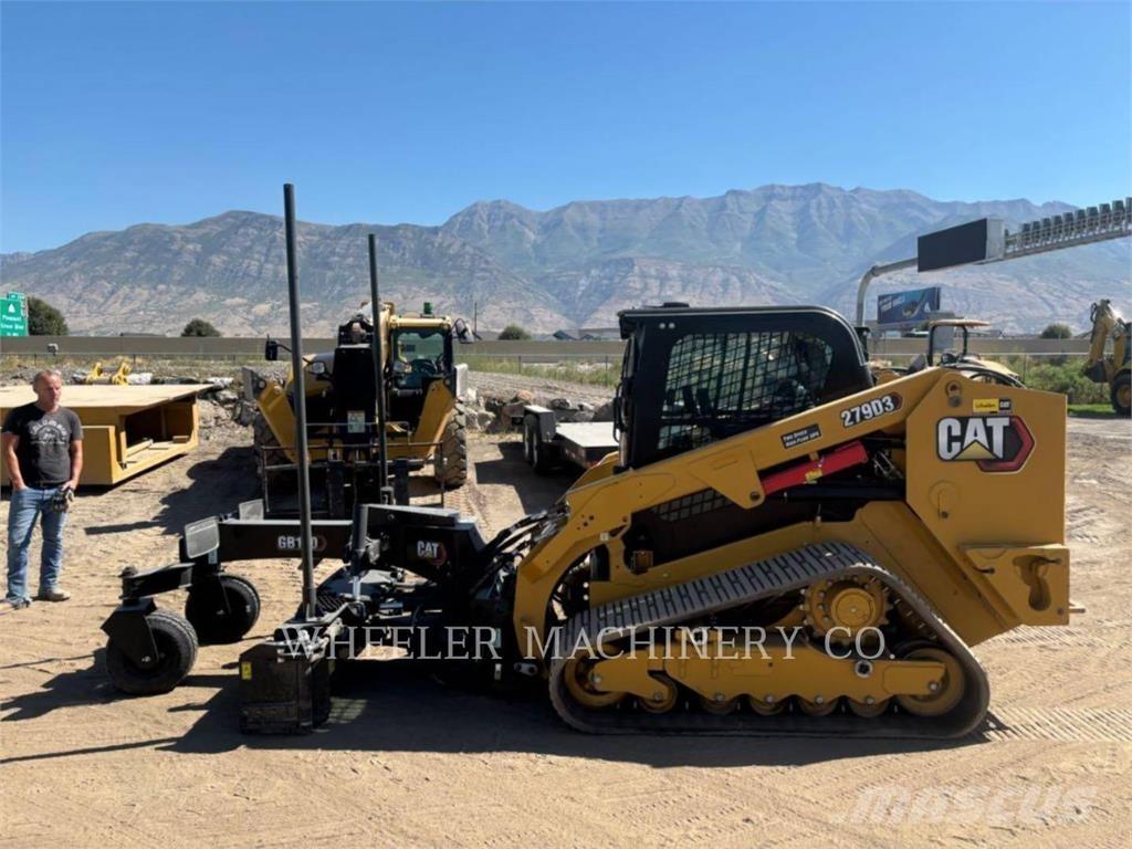 CAT 279D3 C3HF Верижен товарач