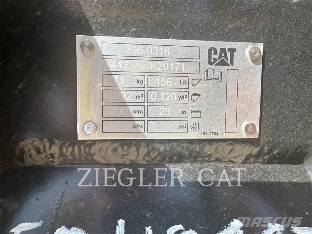 CAT 28 GP BUCKET Кофи
