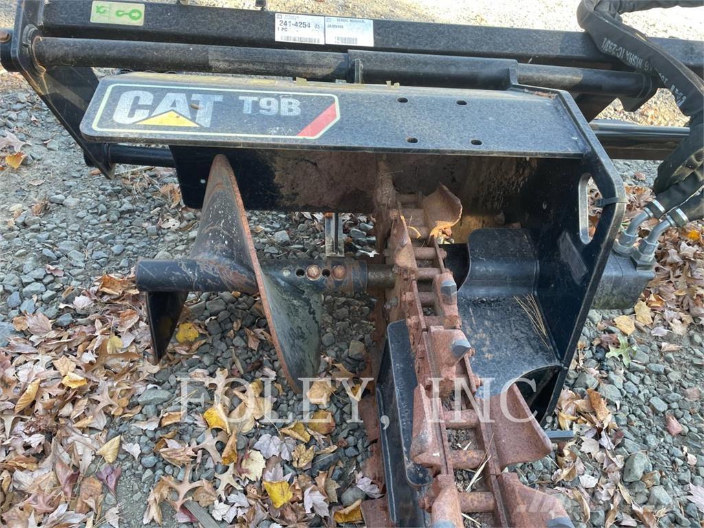 CAT 287B Верижен товарач