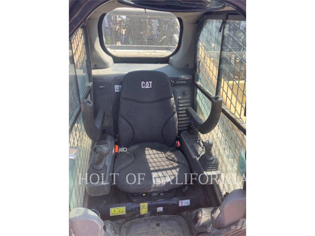 CAT 289 HF Мини товарачи
