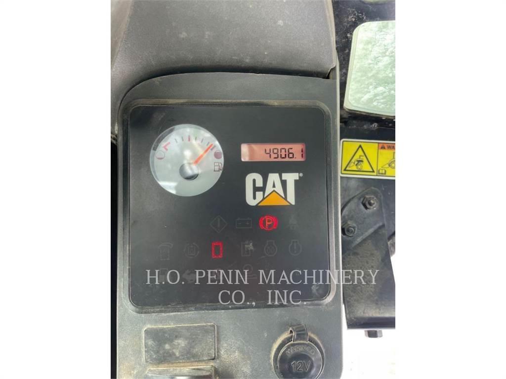 CAT 289C Верижен товарач