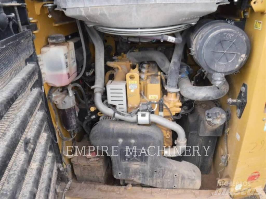 CAT 289D Мини товарачи
