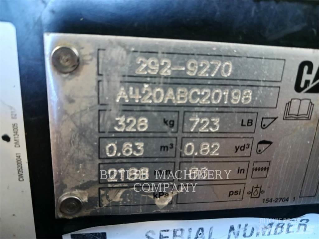 CAT 289D3 Верижен товарач
