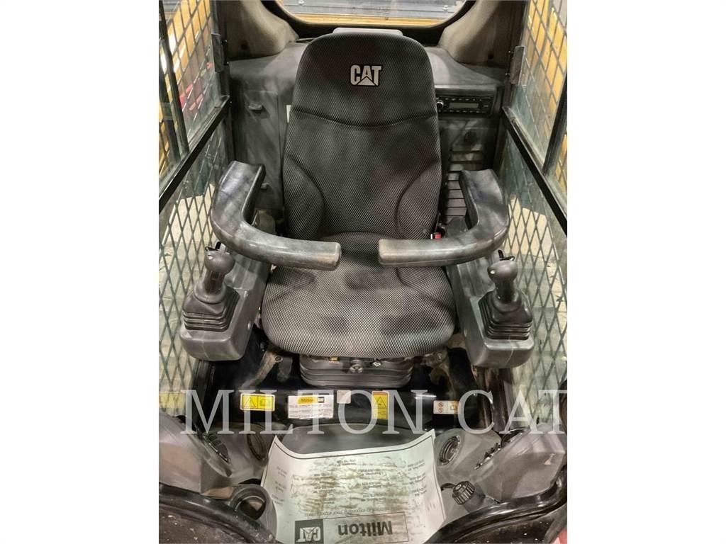CAT 289D3 Верижен товарач