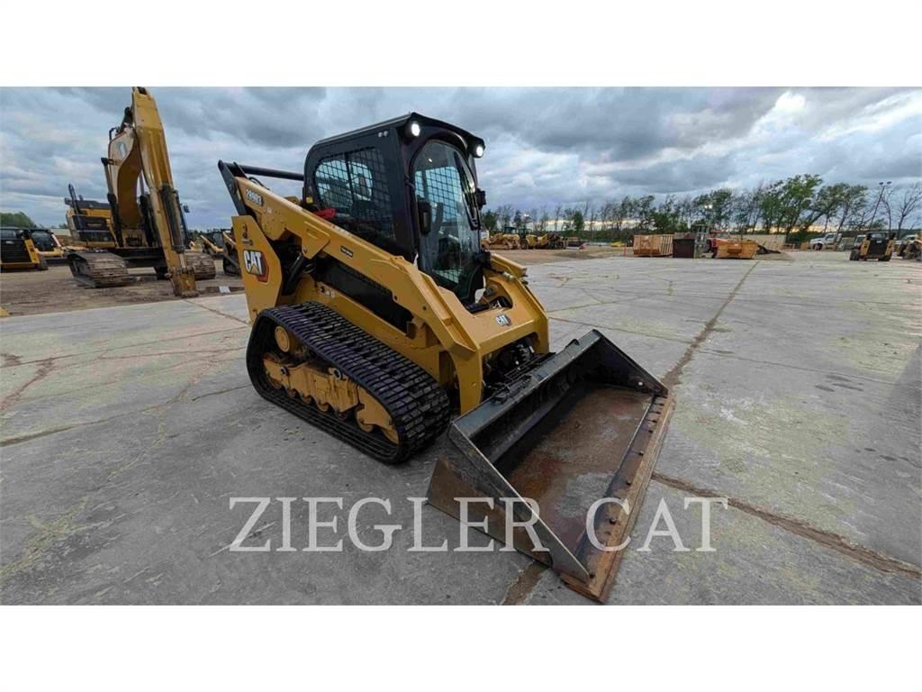 CAT 289D3 Верижен товарач