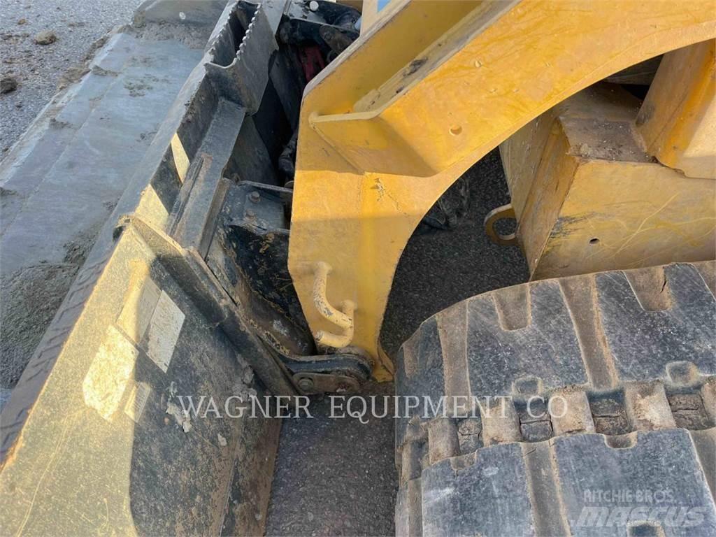 CAT 289D3 Верижен товарач