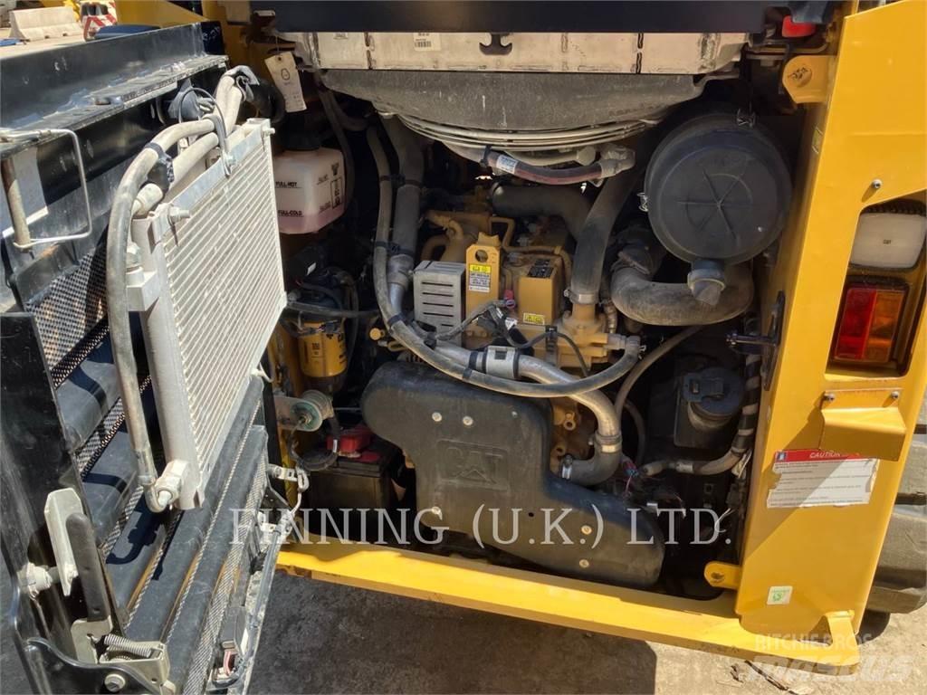 CAT 289D3 Верижен товарач