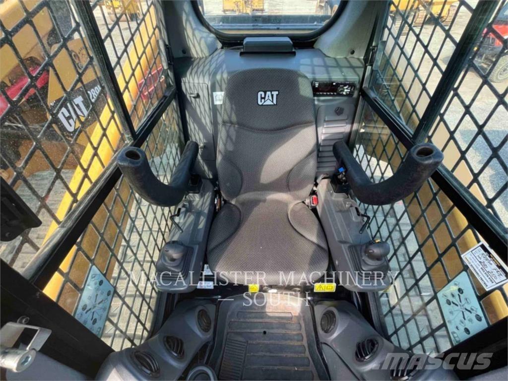 CAT 289D3 Верижен товарач