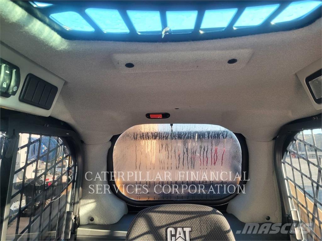 CAT 289D3 Верижен товарач