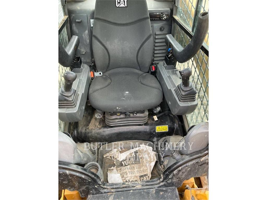 CAT 289D3 C3H2 Верижен товарач