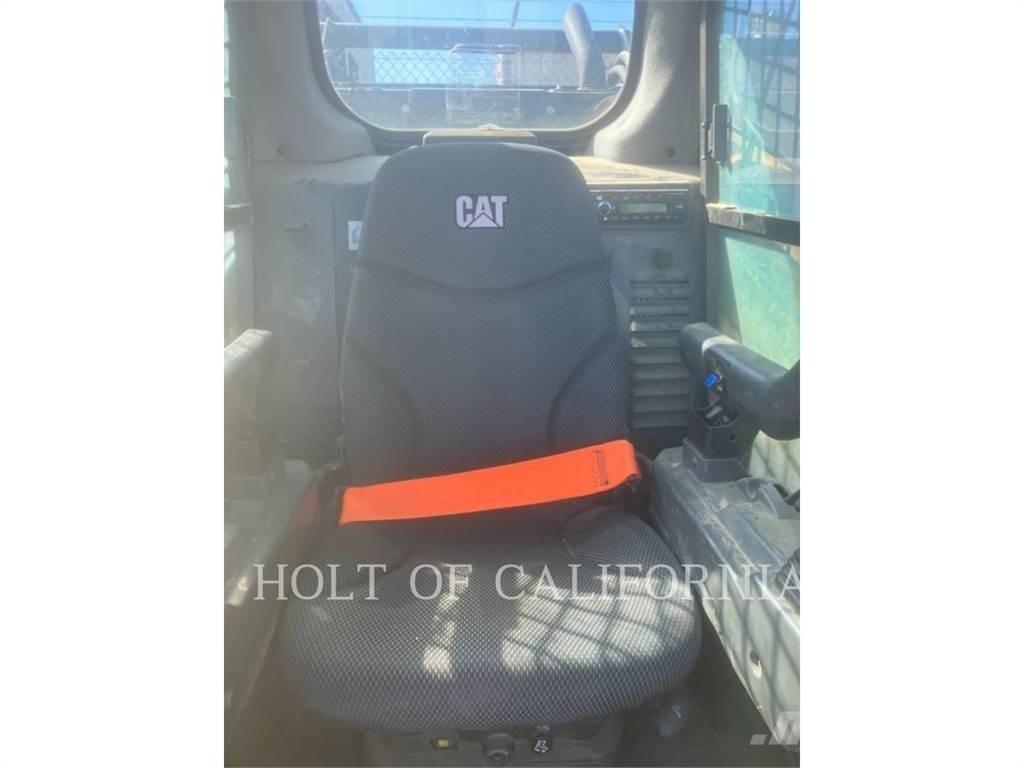 CAT 299 HF Мини товарачи
