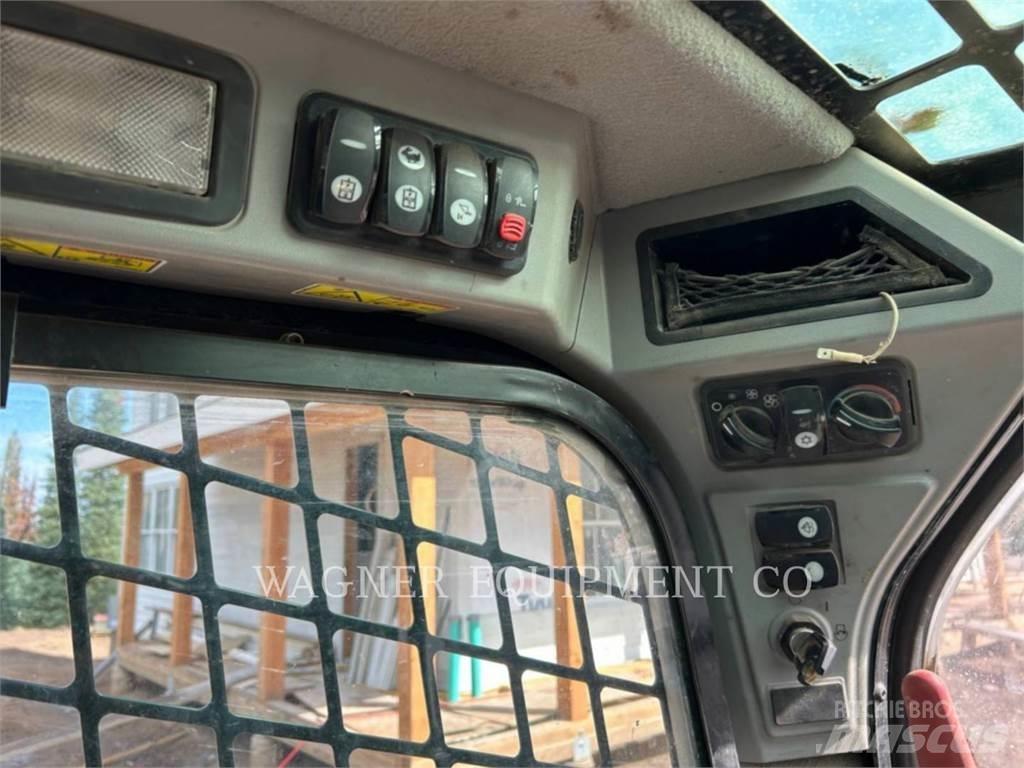 CAT 299D2 Верижен товарач