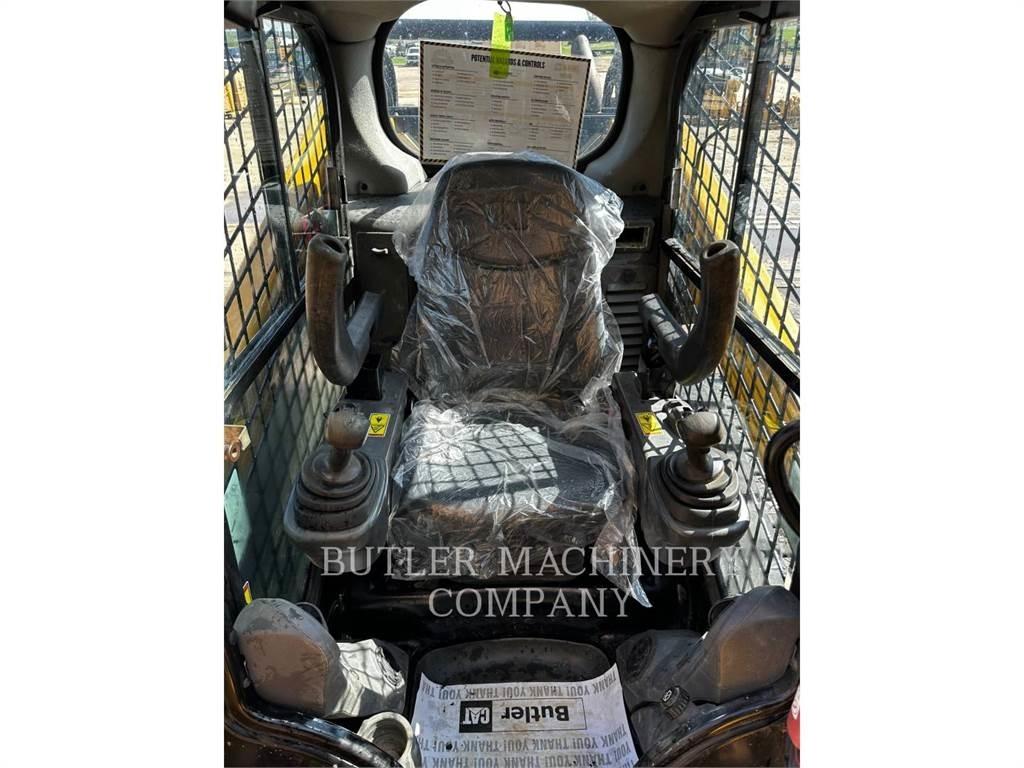 CAT 299D2 Верижен товарач