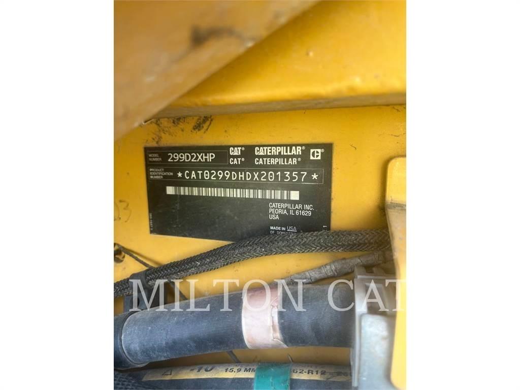 CAT 299D2XHP Верижен товарач