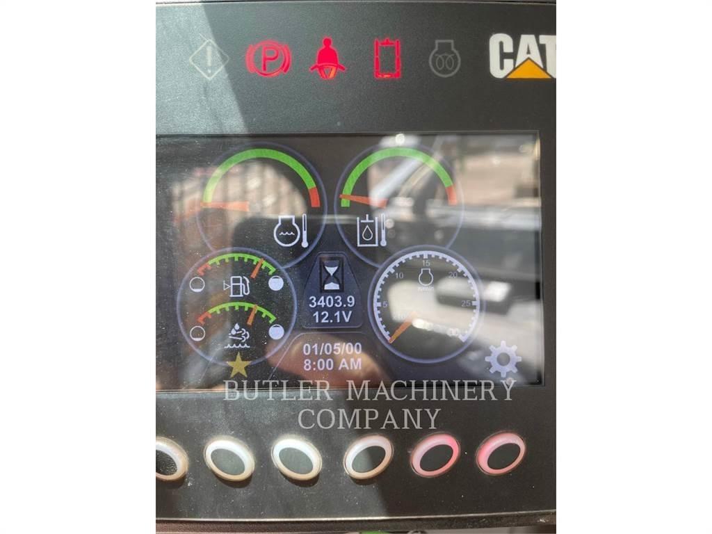 CAT 299D3 Верижен товарач