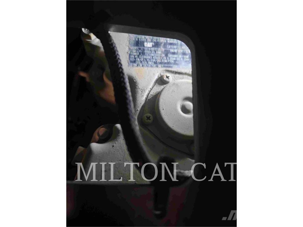CAT 299D3 Мини товарачи
