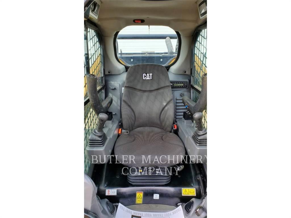 CAT 299D3 Верижен товарач