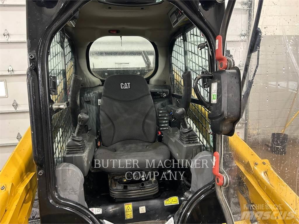 CAT 299D3 Верижен товарач