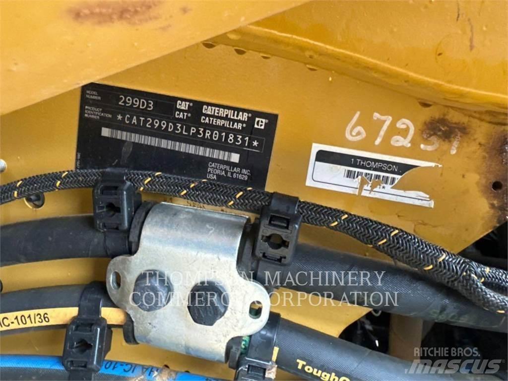 CAT 299D3 Верижен товарач