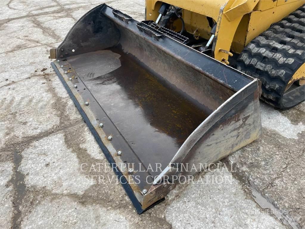 CAT 299D3 Верижен товарач