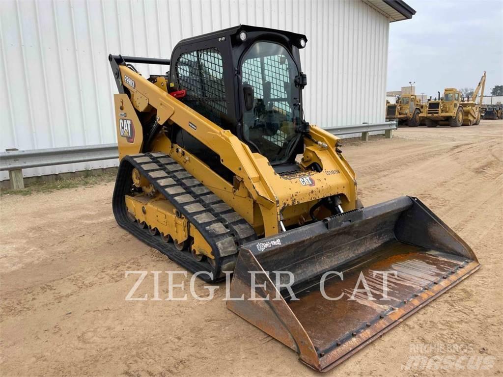 CAT 299D3 Верижен товарач