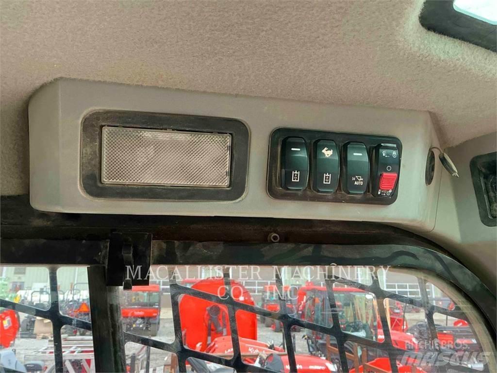 CAT 299D3 Верижен товарач