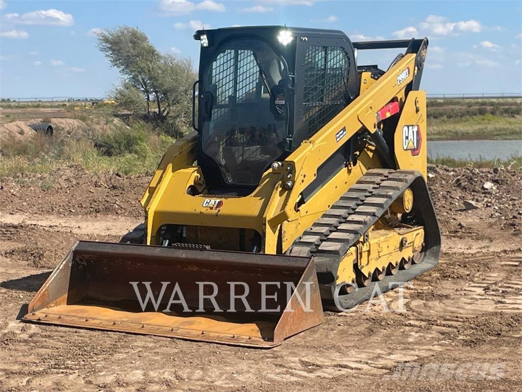 CAT 299D3 Верижен товарач