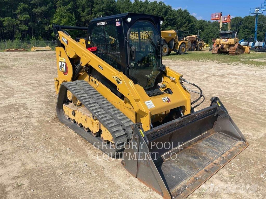 CAT 299D3 Верижен товарач